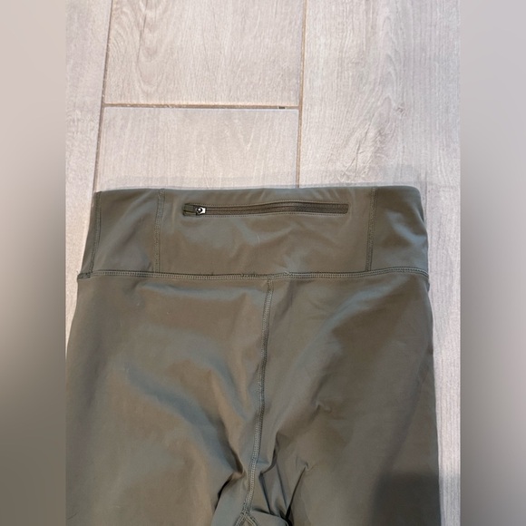 CEP - The Run Tights from CEP. Small. Olive - Picture 8 of 15